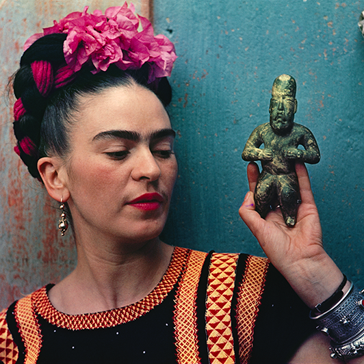Художница Фрида Кало: об авариях в жизни, смехе и «странных людях»